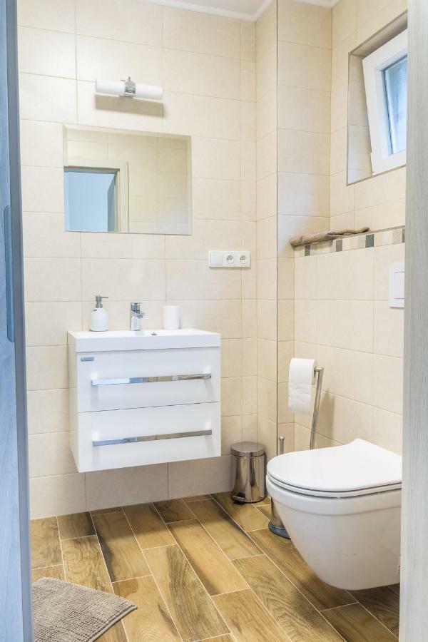 Prazdninovy Dum Dolce II Villa Trutnov Luaran gambar