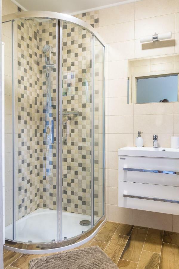 Prazdninovy Dum Dolce II Villa Trutnov Luaran gambar